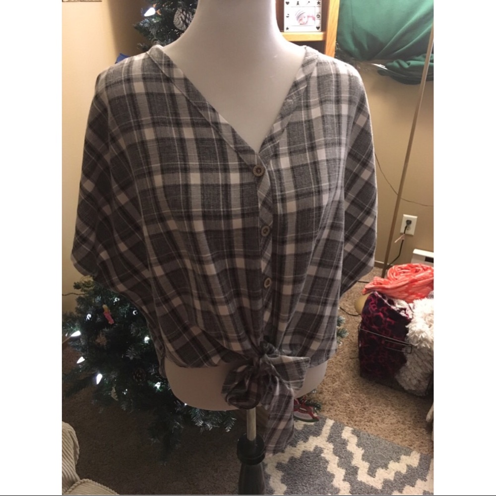 Plaid, flowy top